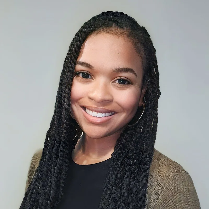 Courtney Lowe, SHRM-CP